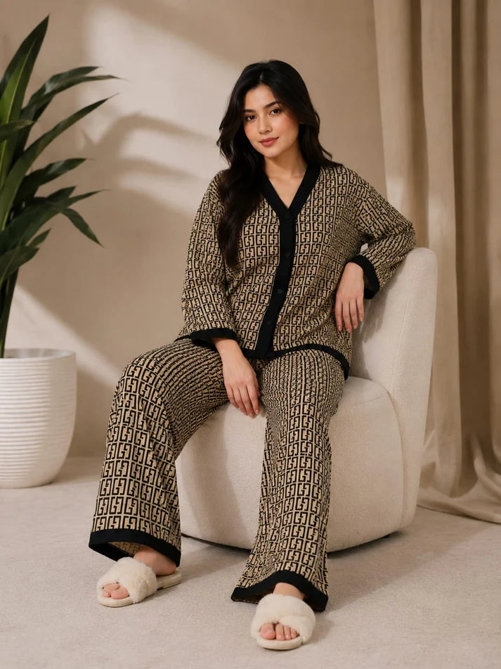Signature Monogram Printed Button Style Pj Set